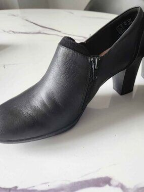 Black Clarks heels
